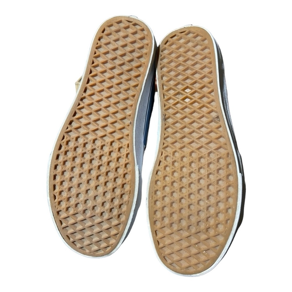 Men’s SK8-HI Navy colored Vans - Picture 3 of 4